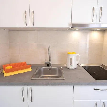 Poklepovic Apartamento Jelsa (Hvar)