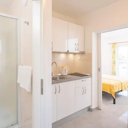 Poklepovic Apartamento Jelsa (Hvar)